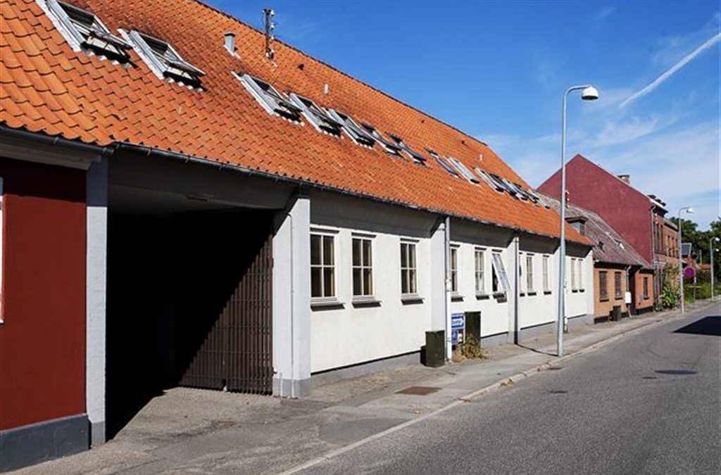 Total istandsat 3-v centralt i Stege